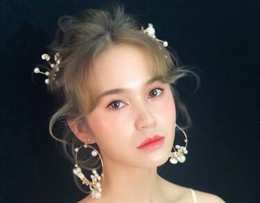 南寧化妝課堂：無痕氣質妝容，無妝勝有妝