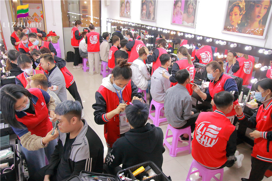 男士妝容的化妝技巧，南寧彩妝培訓(xùn)分享