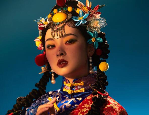藏族少女寫(xiě)真造型，南寧彩妝學(xué)校專(zhuān)業(yè)正規(guī)作品