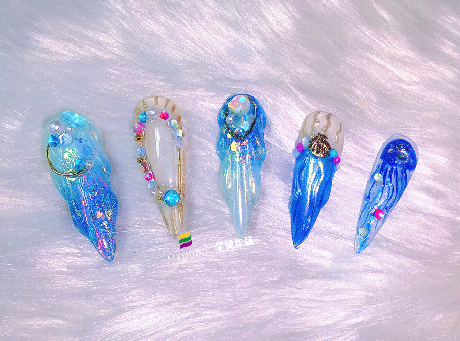 美人魚美甲、泡泡美甲、玫瑰雕花美甲 |  南寧美甲短期培訓班作品