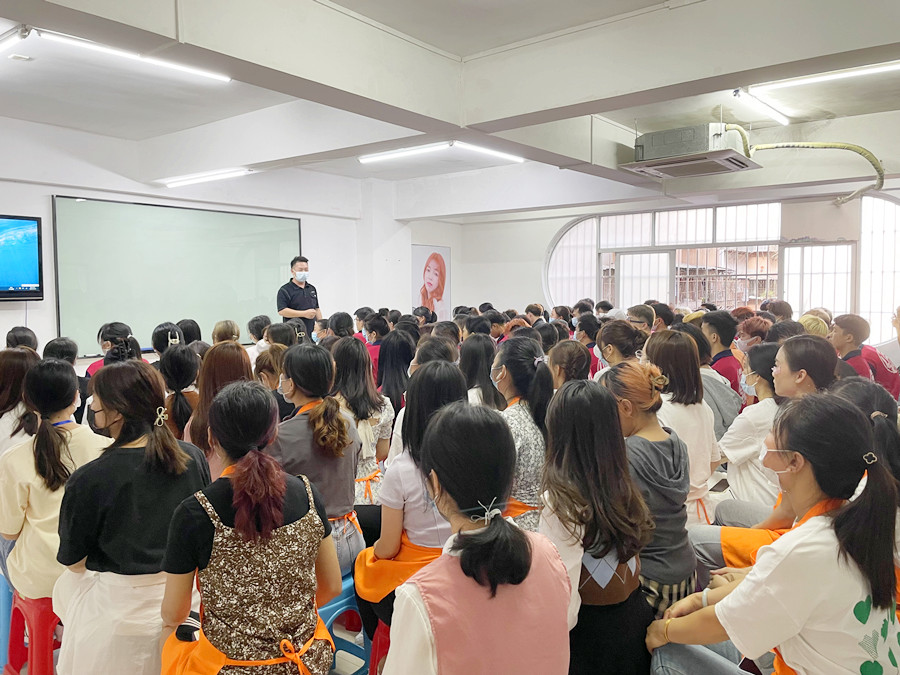 麗竹學校雙十一”課程勁爆活動現(xiàn)場氣氛熱烈