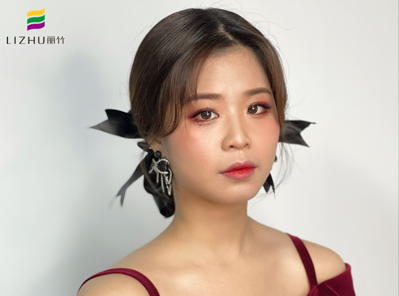 時尚簡約造型，廣西美妝師專業(yè)學(xué)校作品