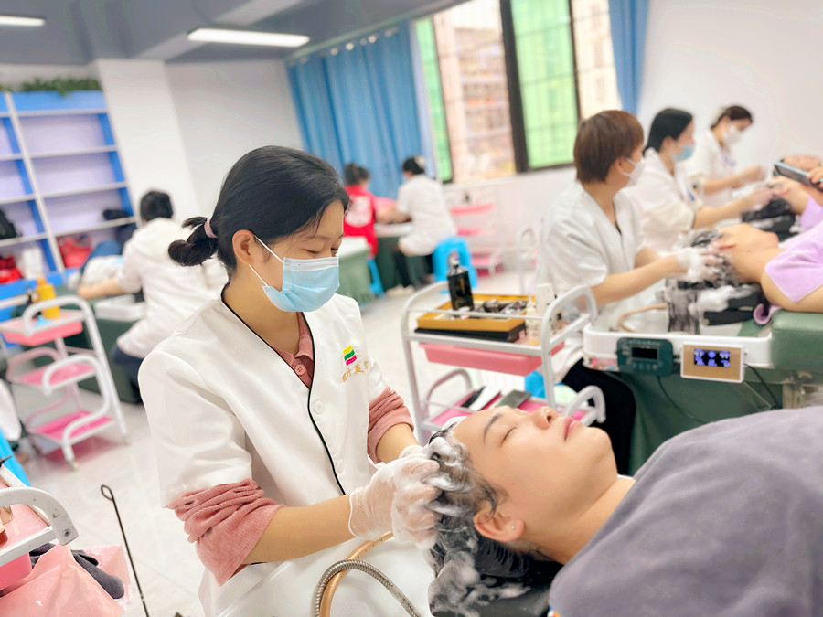頭療過后的注意事項，廣西頭療職業(yè)學?？偨Y(jié)