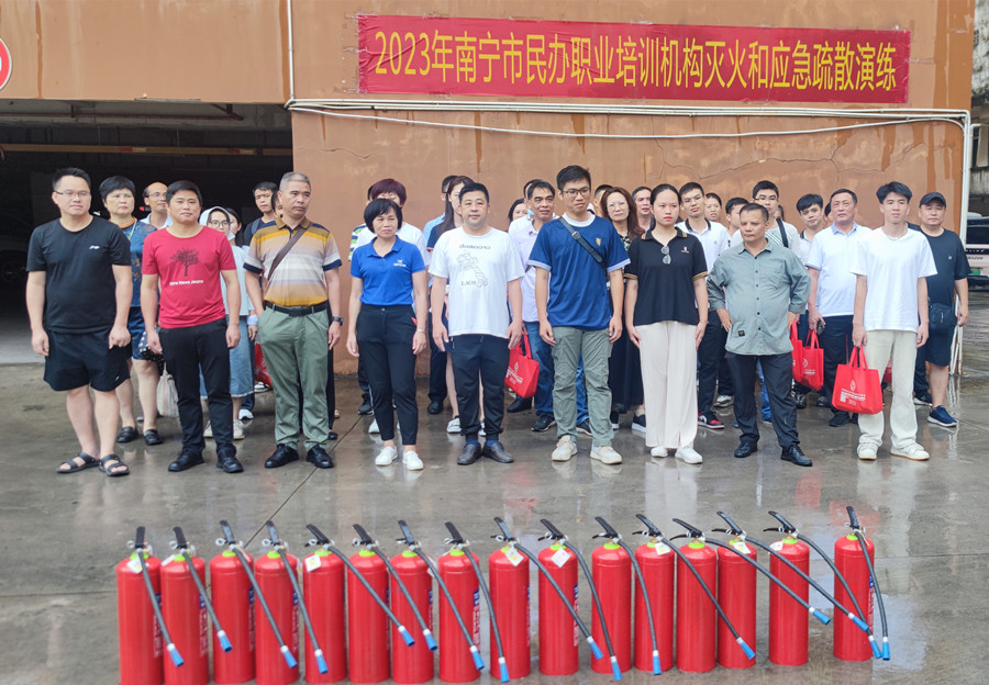 麗竹學校參與消防安全培訓，構建安全“防火網(wǎng)”