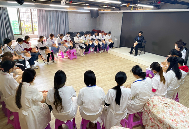 美容假頭模，廣西學(xué)美容面部教學(xué)道具