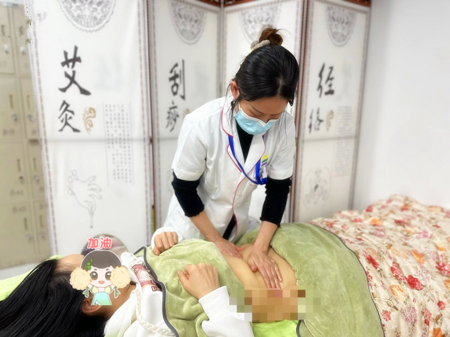 揉按腹部的好處，廣西美容美體專業(yè)學(xué)院分享