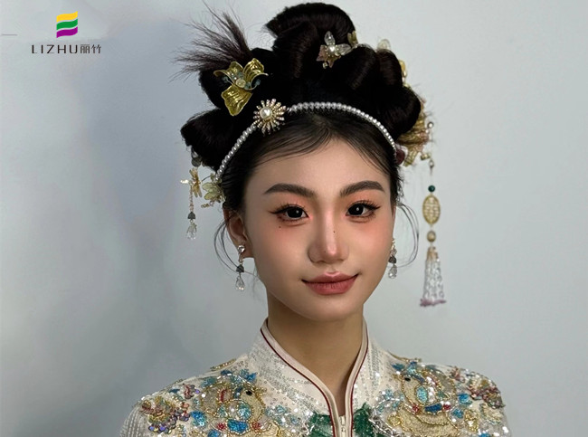  新中式秀禾造型，廣西新娘妝容造型培訓(xùn)