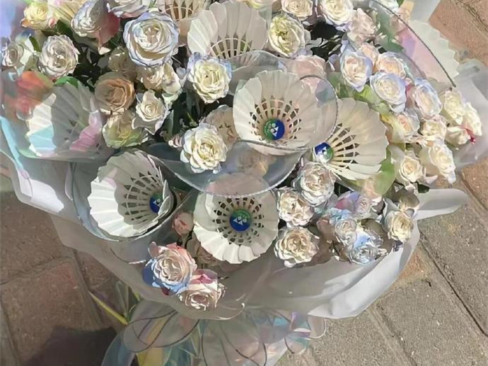羽毛球花束，南寧鮮花花藝職業(yè)學(xué)校分享