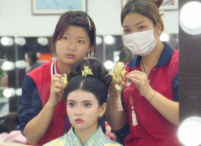 秀禾妝容，用實(shí)力展現(xiàn)廣西彩妝學(xué)校哪家有實(shí)力？