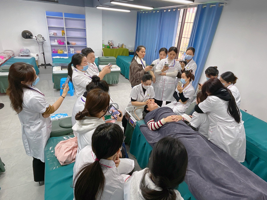 不同時(shí)間進(jìn)行頭療的好處，南寧頭療專(zhuān)業(yè)講解